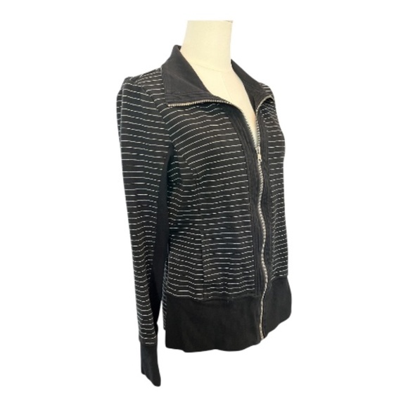 ๐ EUC CABI Black White Stripe Sprint High Neck Full Zip Sweatshirt | Size S - Picture 2 of 9